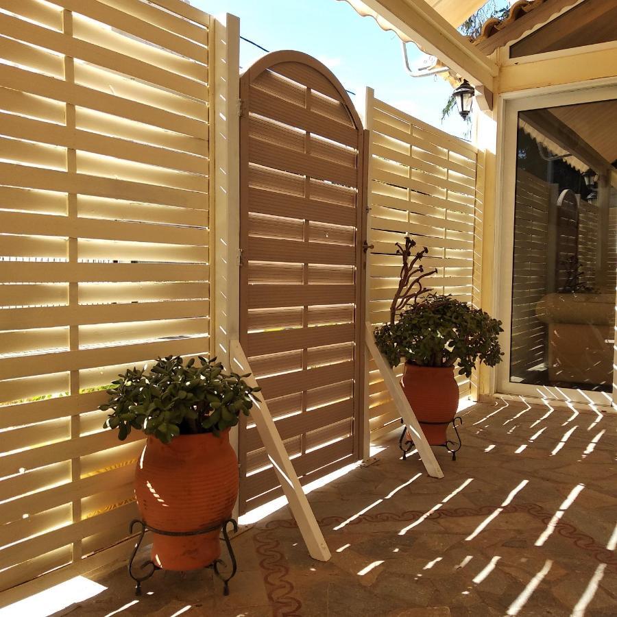 Alternative Country House 10 Minutes From Athens Airport Artemida  Exterior foto