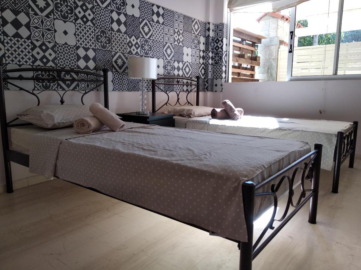 Alternative Country House 10 Minutes From Athens Airport Artemida  Exterior foto