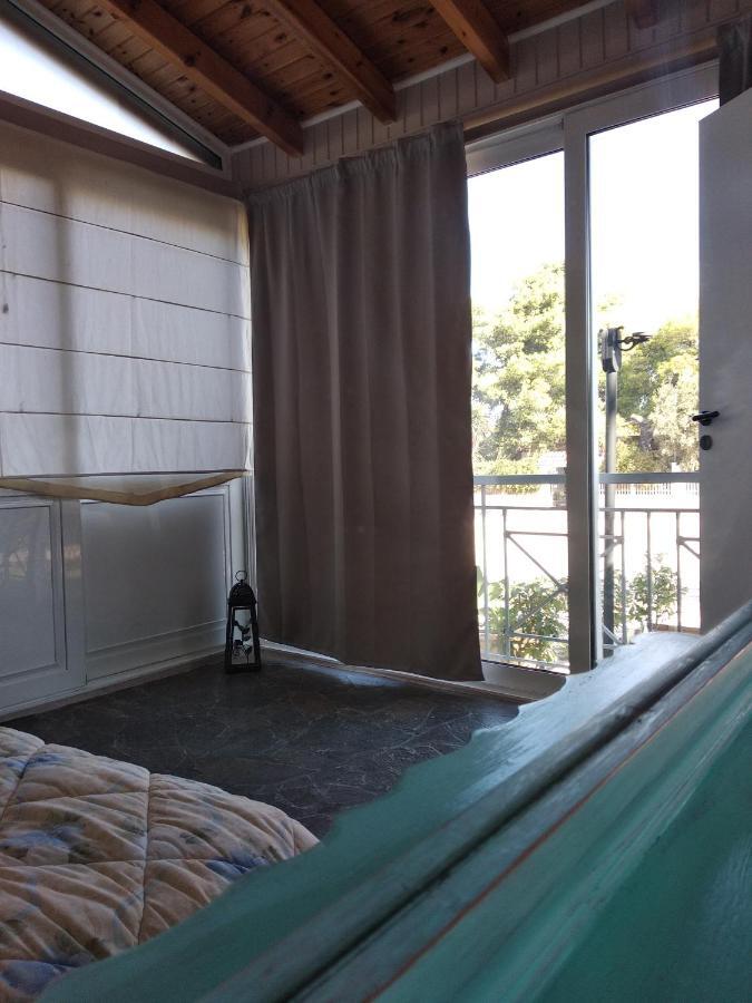 Alternative Country House 10 Minutes From Athens Airport Artemida  Exterior foto