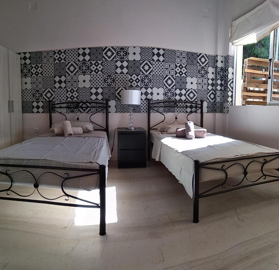 Alternative Country House 10 Minutes From Athens Airport Artemida  Exterior foto
